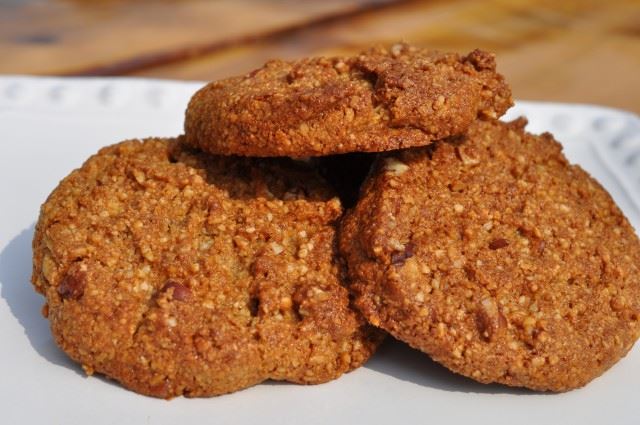 Gluten-Free Almond and Pecan Cookies